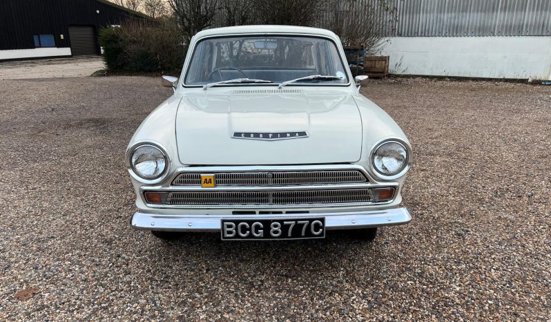 
								Ford Cortina MK1 1500 Deluxe full									