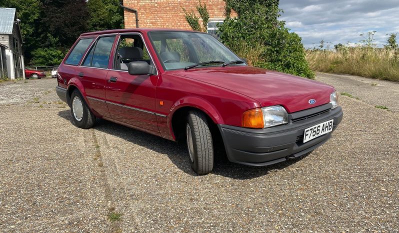 
								Ford Escort MK4 1.4GL Estate full									