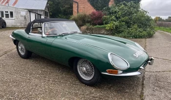 
									Jaguar E Type Series 1 Roadster 1964 full								