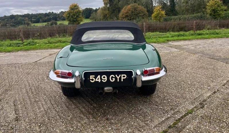 
								Jaguar E Type Series 1 Roadster 1964 full									