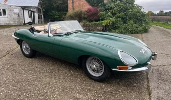 
									Jaguar E Type Series 1 Roadster 1964 full								