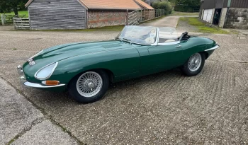 
									Jaguar E Type Series 1 Roadster 1964 full								