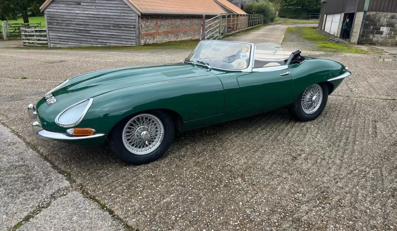 
								Jaguar E Type Series 1 Roadster 1964 full									