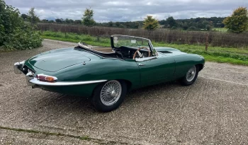 
									Jaguar E Type Series 1 Roadster 1964 full								